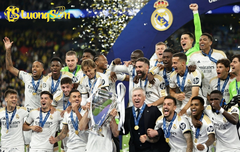 Carlo Ancelotti giúp Real Madrid vô địch Champions League mùa giải 2023/2024. Ảnh: Getty