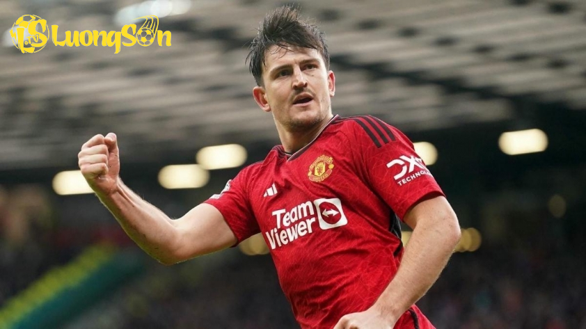 Maguire xác nhận đang đàm phán tích cực với Man Utd về tương lai. Ảnh: Getty